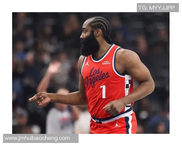 张佳玮深度解析:哈登右手突破攻占六球成亮点 张佳玮深度解析:哈登右手突破攻占六球成亮点