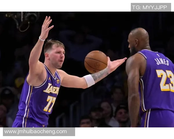 美记对比：湖人拥有东契奇，绿军缺阵多人却更胜一筹